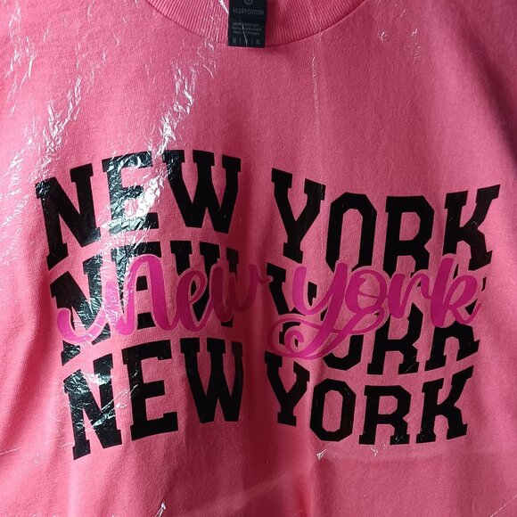 Gildan Other - Pink T-Shirt NYC